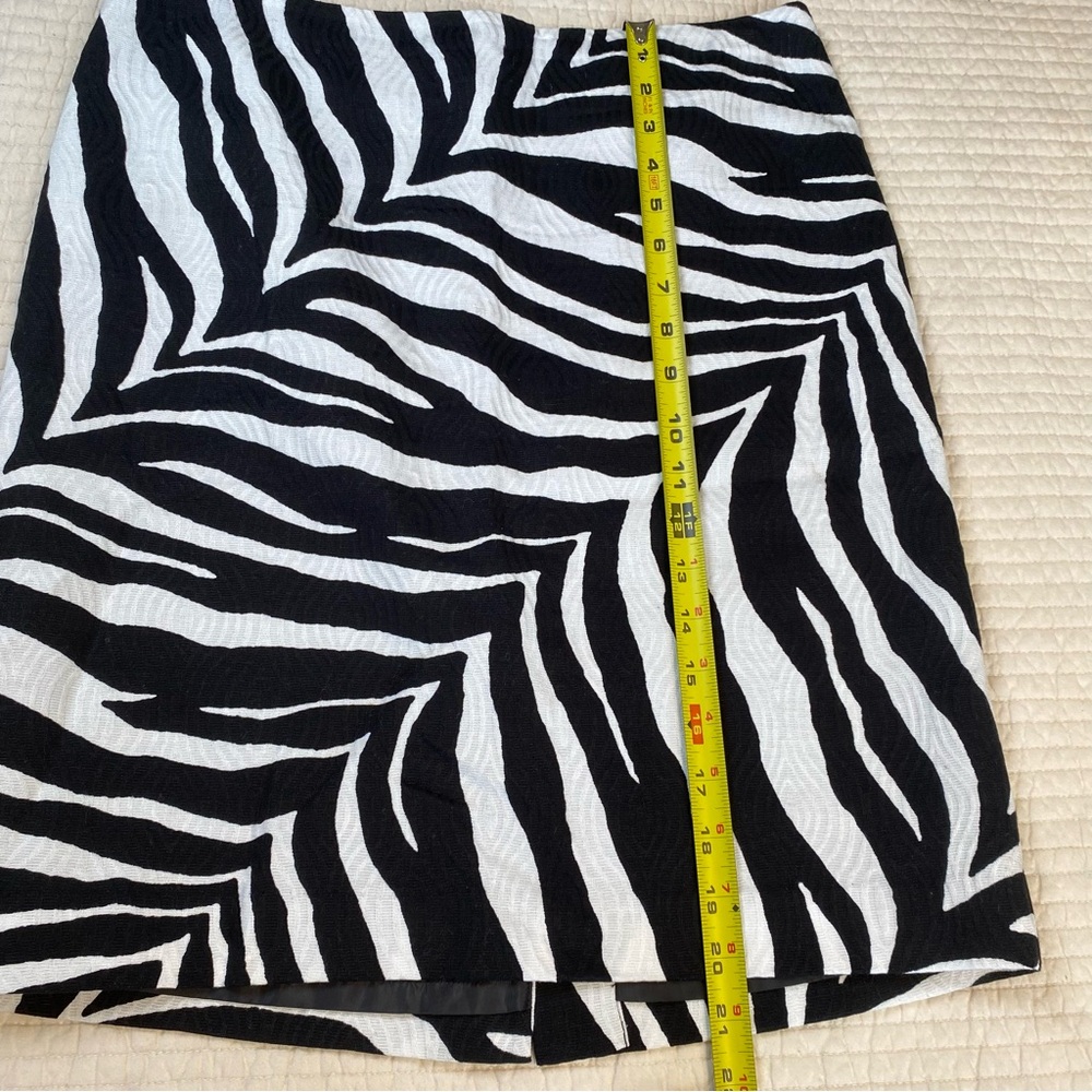Talbots Petite Zebra Print Pencil Cotton Skirt Size 8P Lined Vent Knee Length - Picture 12 of 13